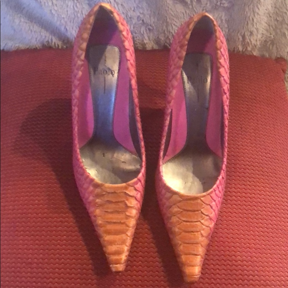 LInea Paolo Snake Skin Heels NWOT Fits like 5 1/2